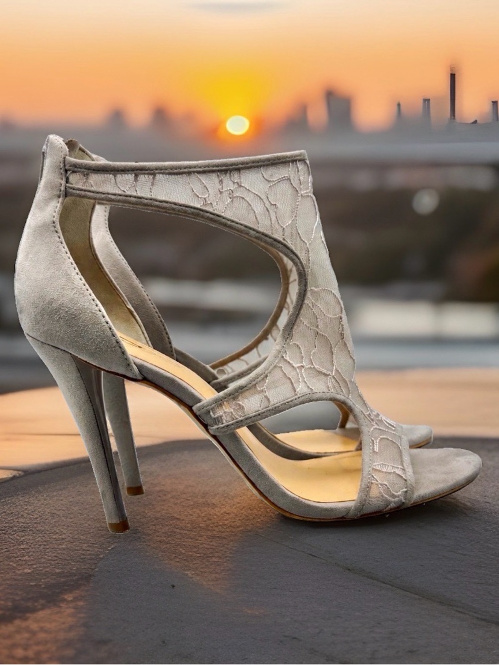 ALDO Women’s Size 8 Gray Lace Cutout Stiletto Heels Sandals 4” Back Zip